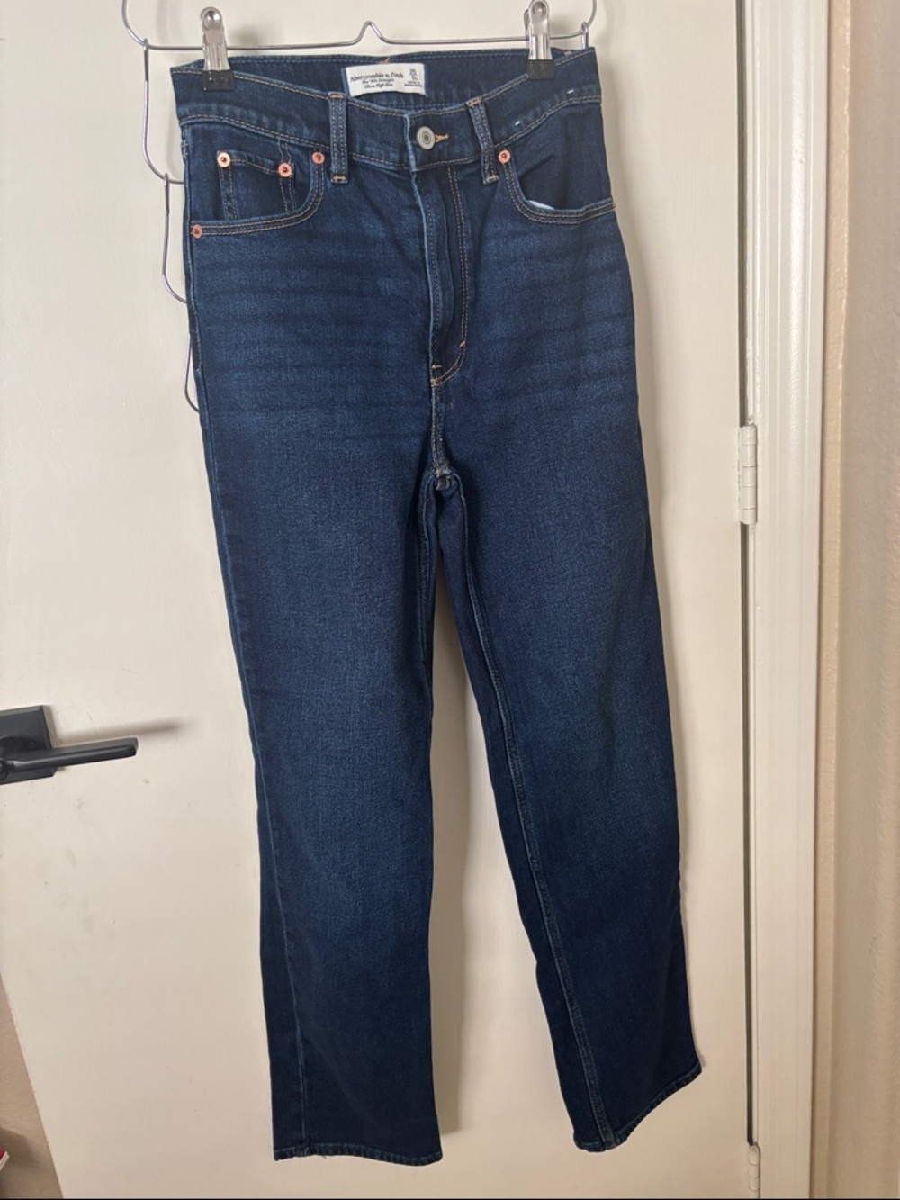 Abercrombie & Fitch Dark blue jeans - Picture 3 of 4
